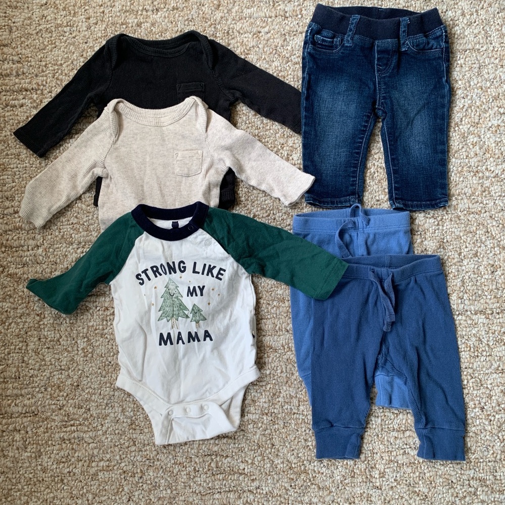 Baby GAP 0-3 month boy clothing lot